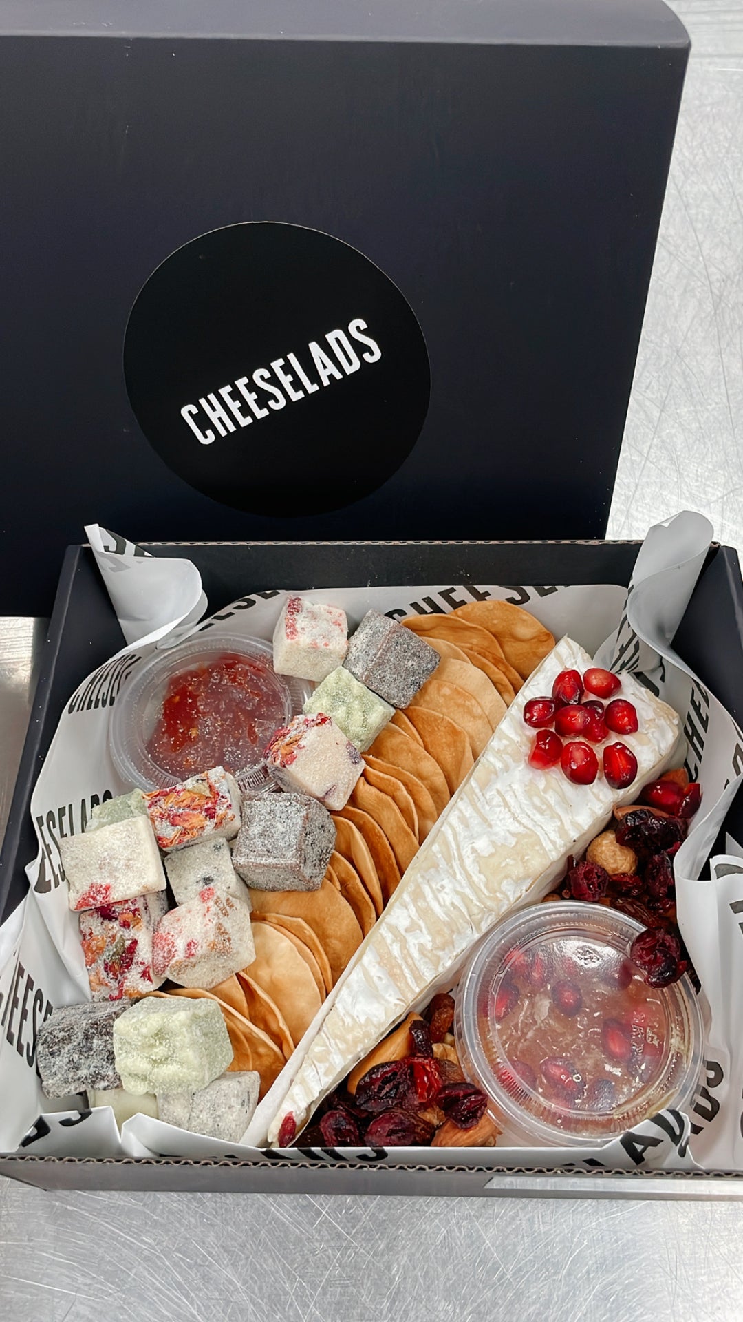 Chloe Platter / Truffle Brie Platter (1-2 pax)