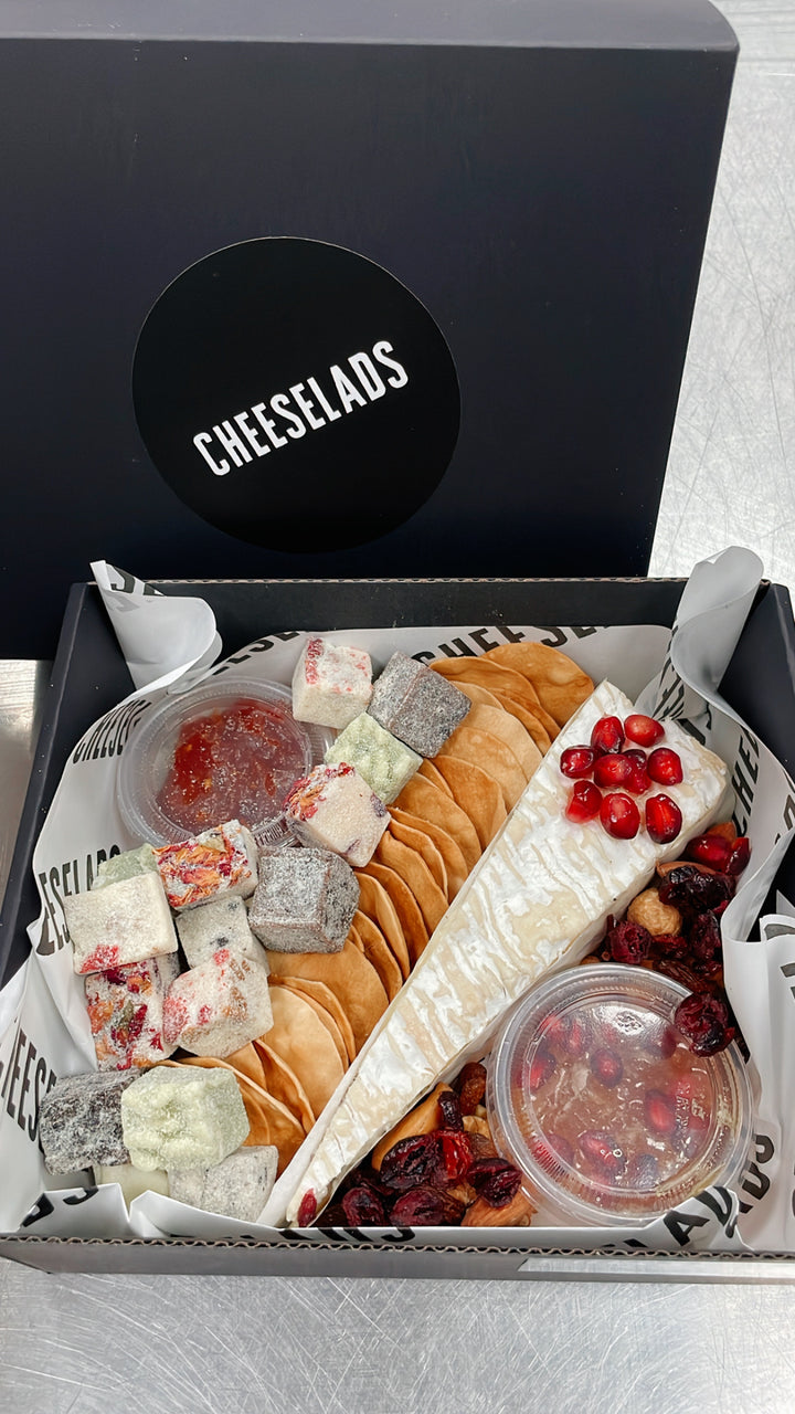 Chloe Platter / Truffle Brie Platter (1-2 pax)