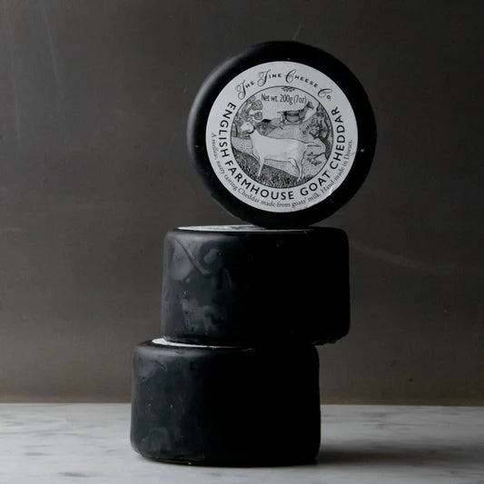 English Farmhouse Goat Cheddar - 200g